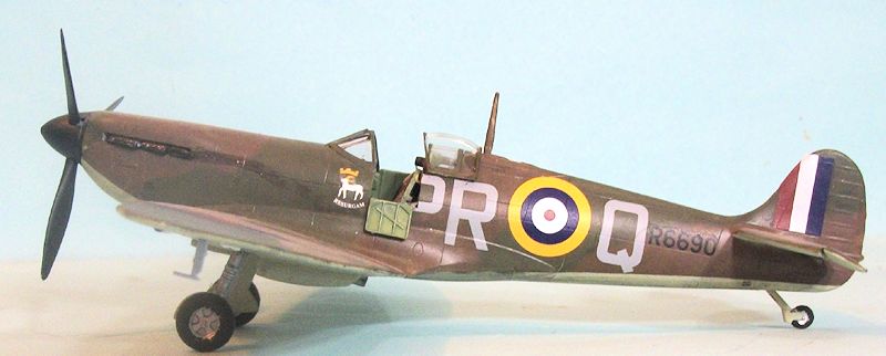 Airfix 1:48 Supermarine Spitfire Mk.1a A05126A 