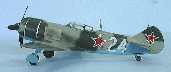 Zvezda 4801 Soviet Figter LA-5FN 1/48