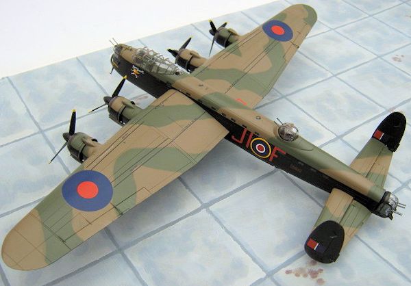 Airfix Avro Lancaster B.II 1:72 Scale Plastic Model Kit A08001 