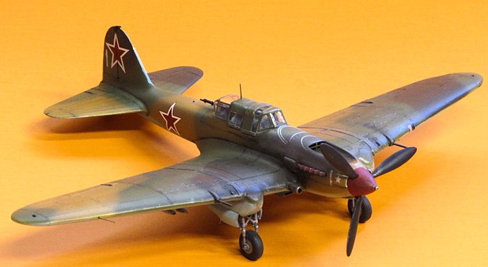 Details about   Soviet Red Army WWII Shturmovik Ilyushin Il-2 # Scale 1/72 # ZTS PLASTYK S-042 