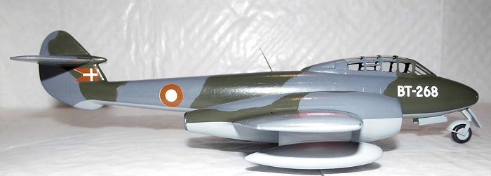 Xtrakit 1/72 Gloster Meteor T.7 # 72005