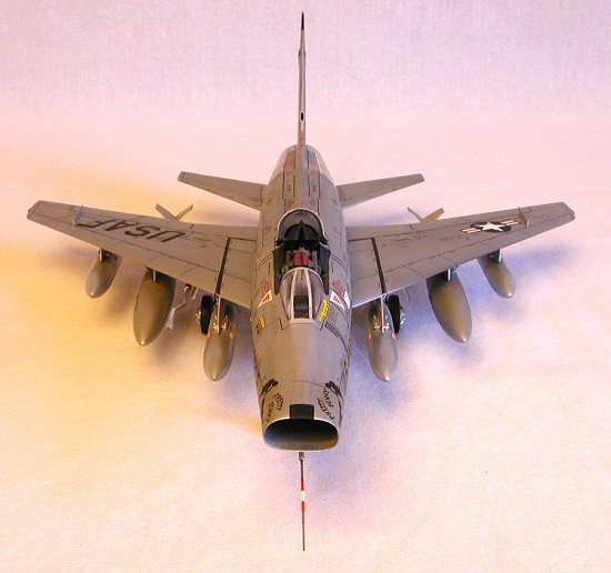 F-100D SUPER SABRE TYPE G-1 LOAD METER