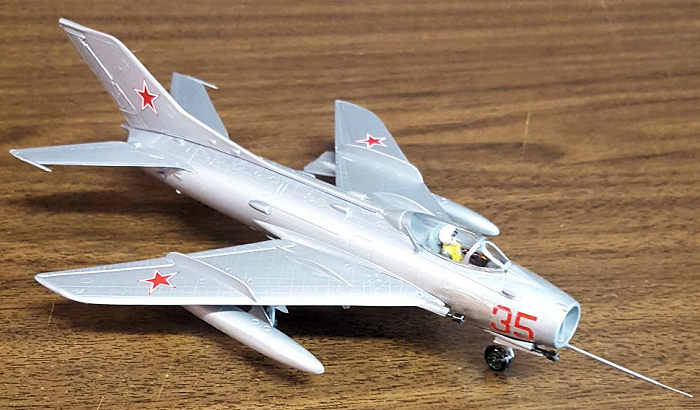 Details about   KP Models 1/72 MiG-19S plastic kit 