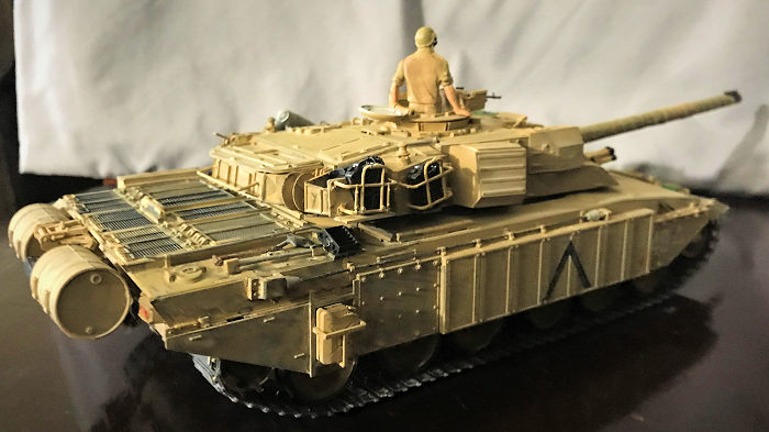 Scale 1:35 Tamiya Challenger 1 Tank Mk.3 Model Set 35154 NEW 