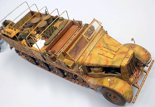 Royal Model RM235 1/35 WWII German Heavy Half-track Sdkfz.9 Famo Stowage Set for sale online