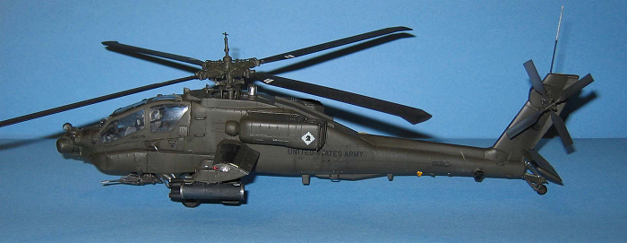 Balaq Easy Model 1/72 US Army AH-64A Apache 1st Armored Division Iraq #37028 