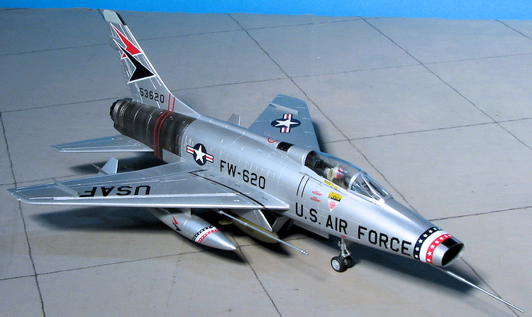 Italeri 1/72 F-100D Super Sabre, by Scott Van Aken