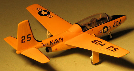 Details about   TT-1 Pinto "US Navy Trainer" 1/72 Special Hobby SH72206 